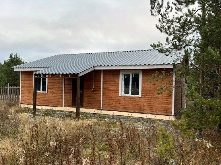 Дом, 93 м², 15 соток