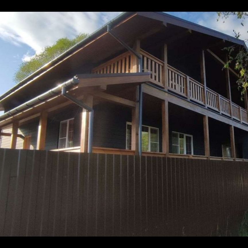 Коттедж, 340 м², 5 соток