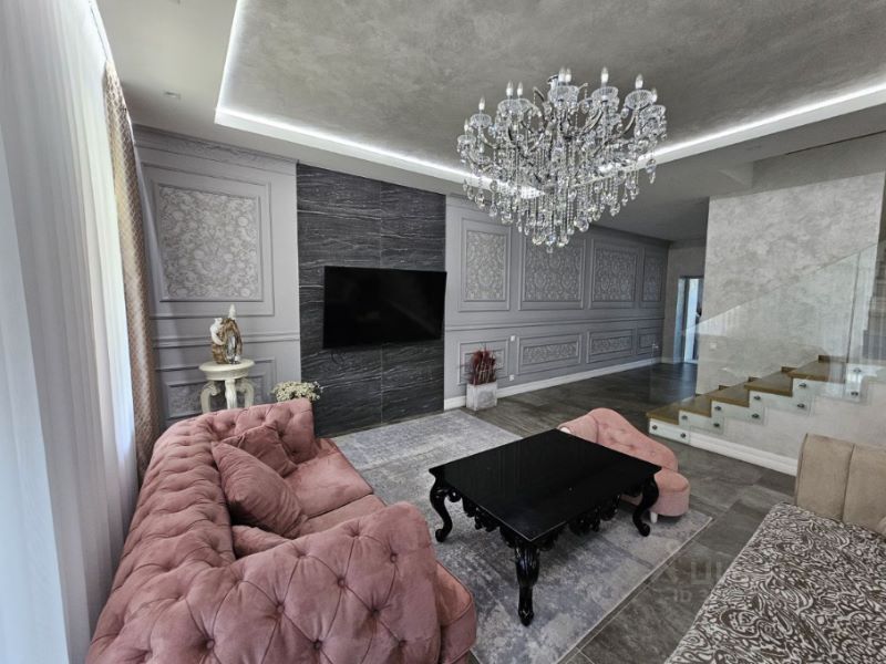 Таунхаус, 287.7 м², 1.6 сотка