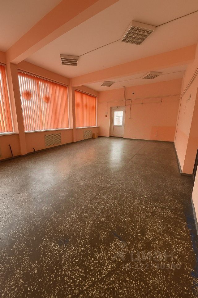 Торговое помещение, 67 м², 1/5 этаж