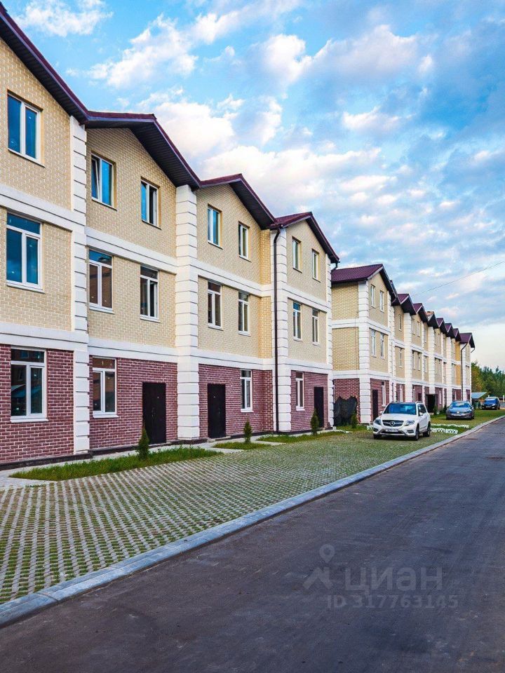 3-этажный таунхаус, 187 м², 2 сотки