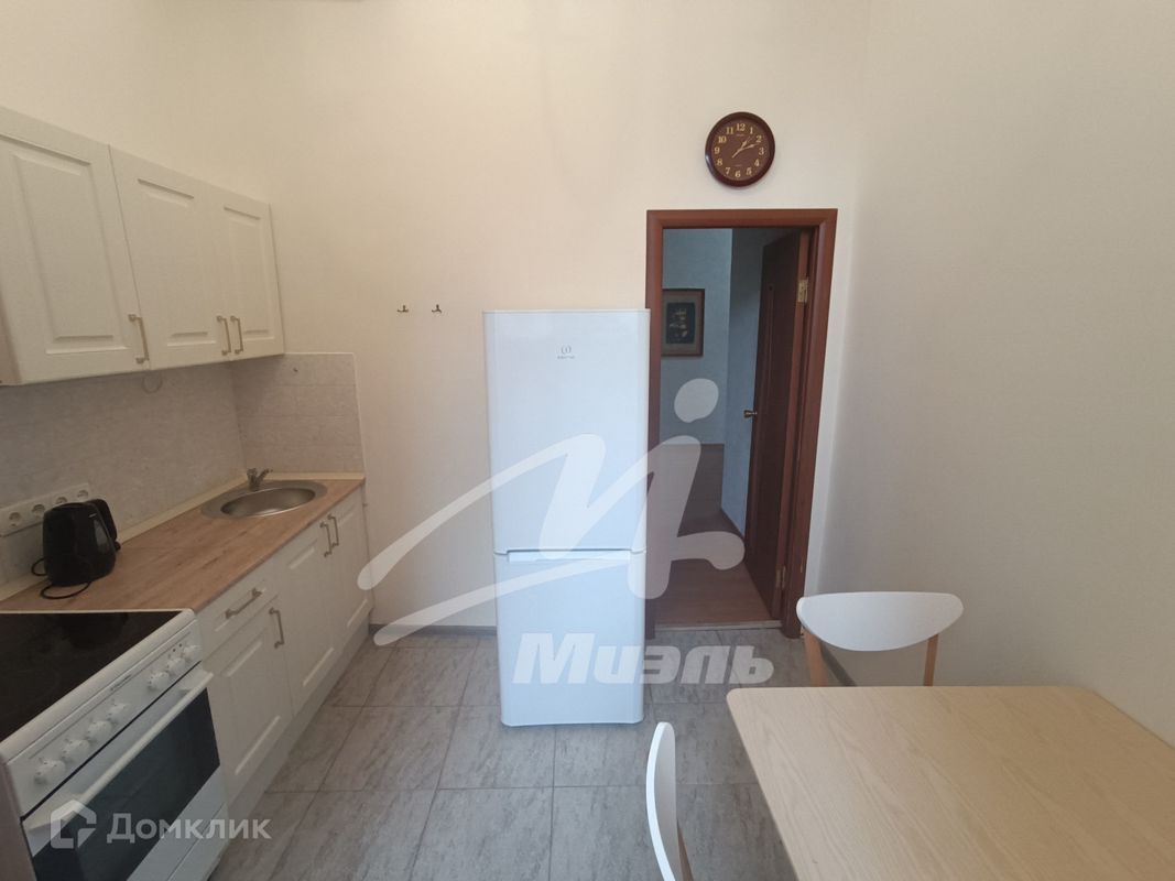 2-комн., 61 м², 2/6 этаж