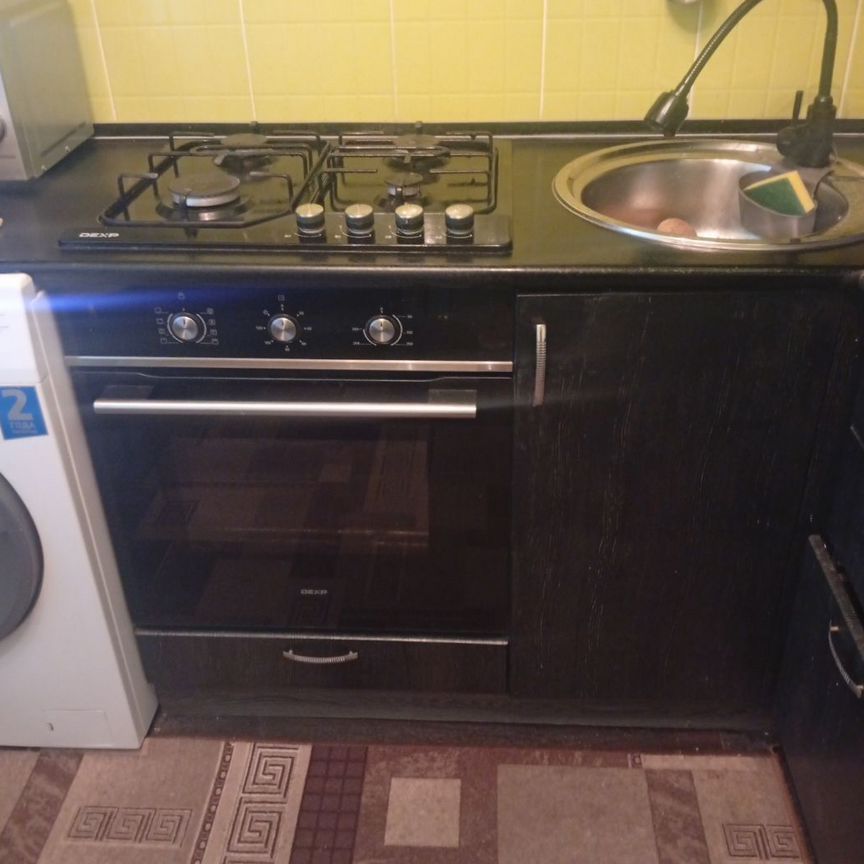 2-комн. квартира, 41 м², 4/5 этаж