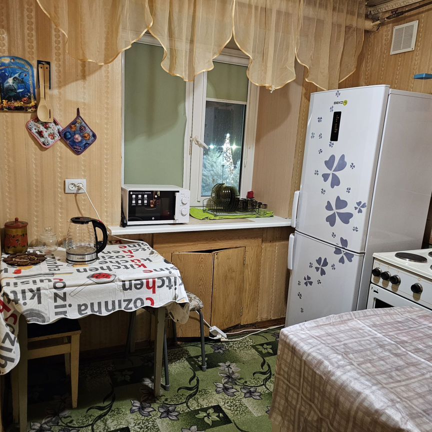 3-комн. квартира, 61 м2, 5/5 этаж