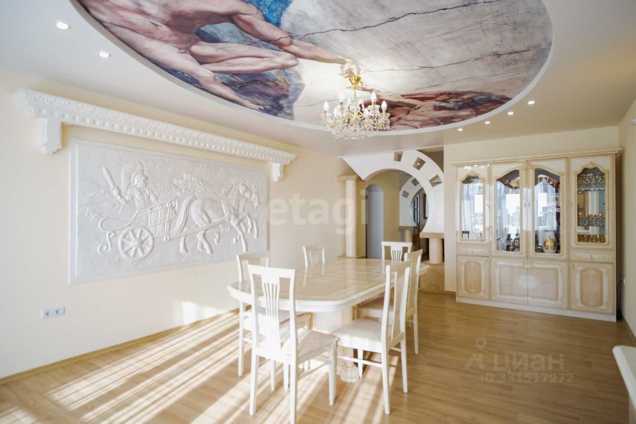 Квартира, 230 м², 5/5 этаж