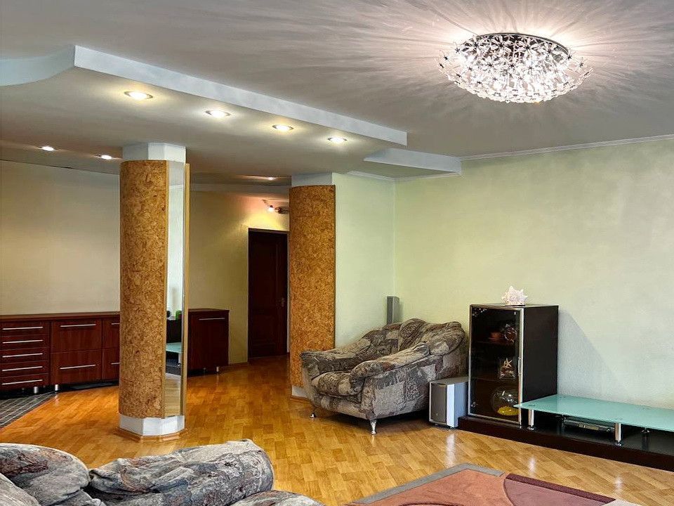 3-комн., 92.6 м², 3/10 этаж