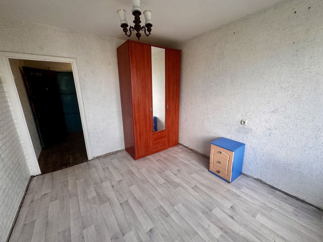 Квартира, 16.9 м², 8/9 этаж