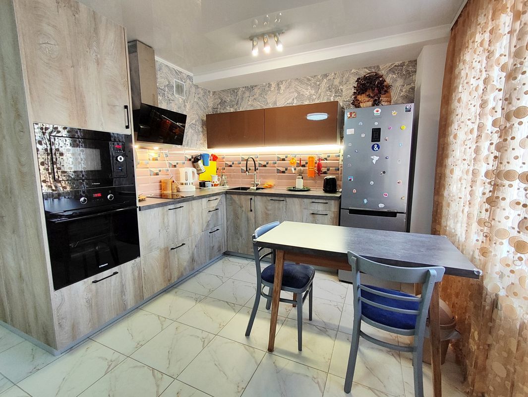 3-комн. квартира, 72 м², 2/9 этаж