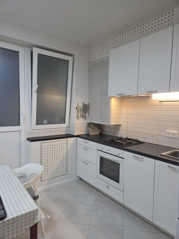 2-комн., 43 м², 1/4 этаж