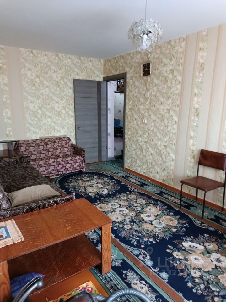 2-комн., 40 м², 1/5 этаж