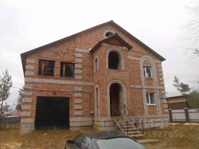 3-этажный дом, 330 м², 13 соток