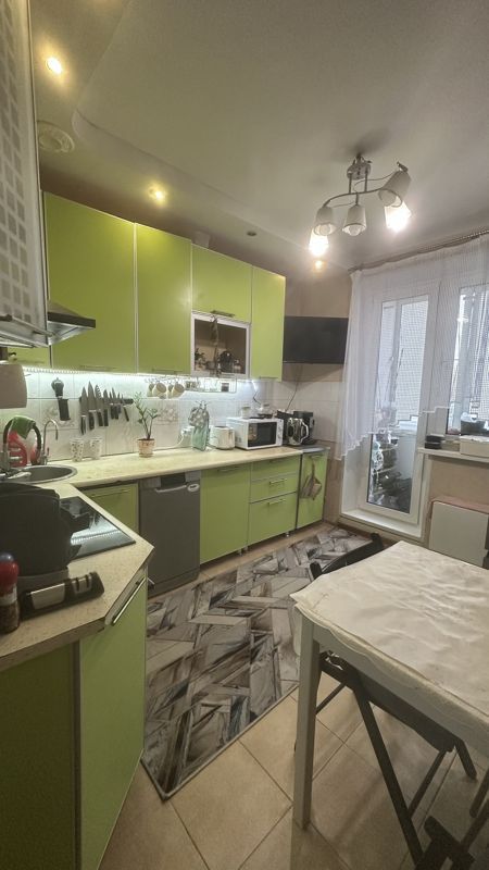 3-комн., 80 м², 2/7 этаж