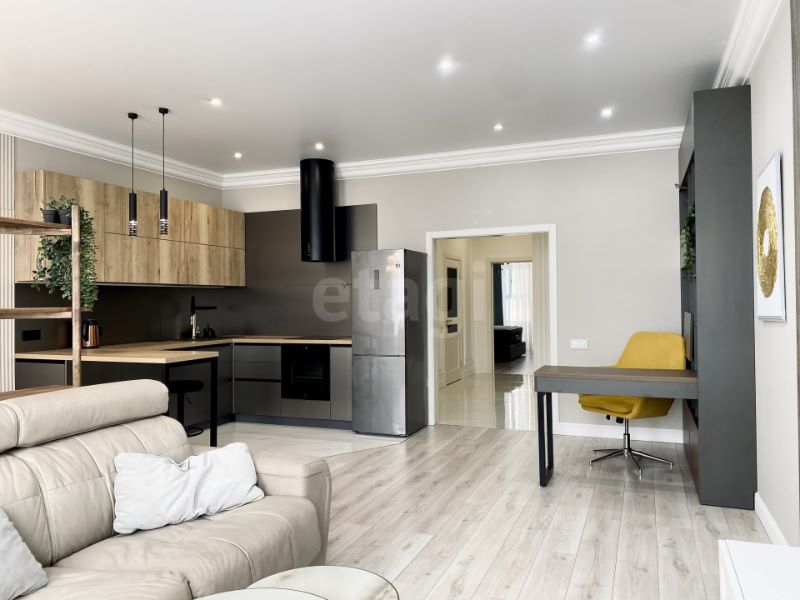 2-комн. квартира, 72.3 м2, 3/9 этаж