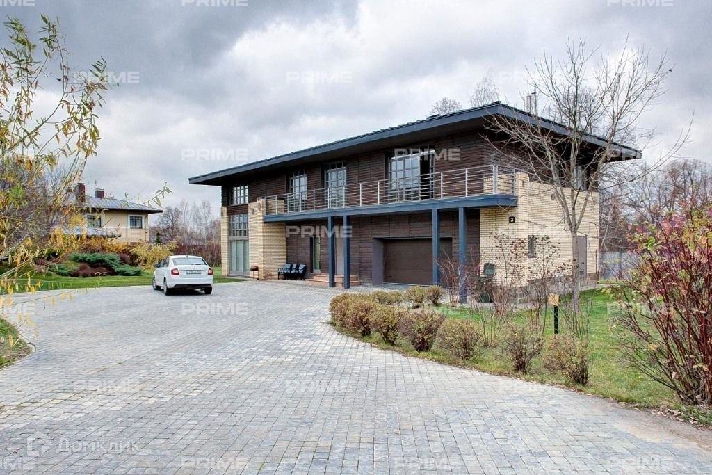 Дом, 307 м², 25 соток