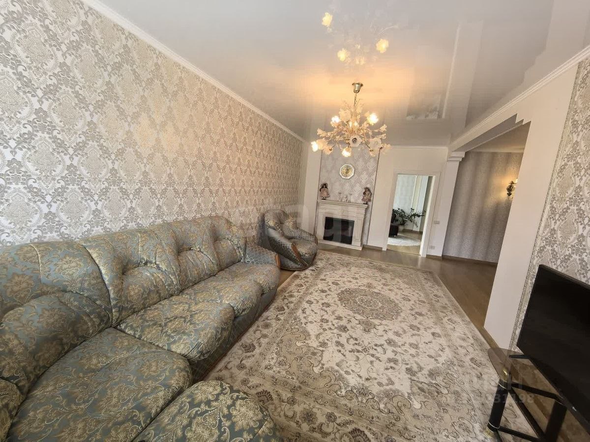 Дом, 222.4 м², 12 соток