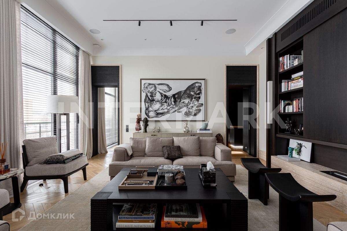 3-комн. квартира, 171 м2, 7/7 этаж