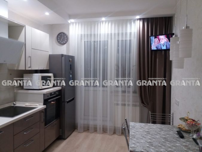 3-комн. квартира, 81.6 м², 4/15 этаж