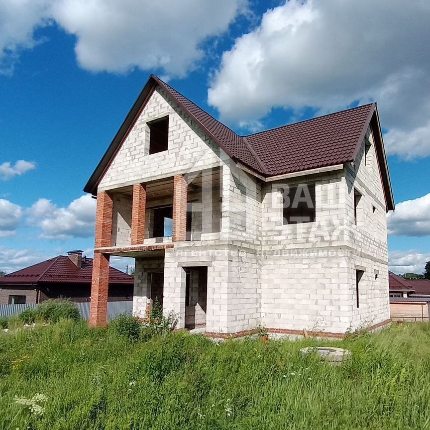 Дом, 178.2 м², 13 соток