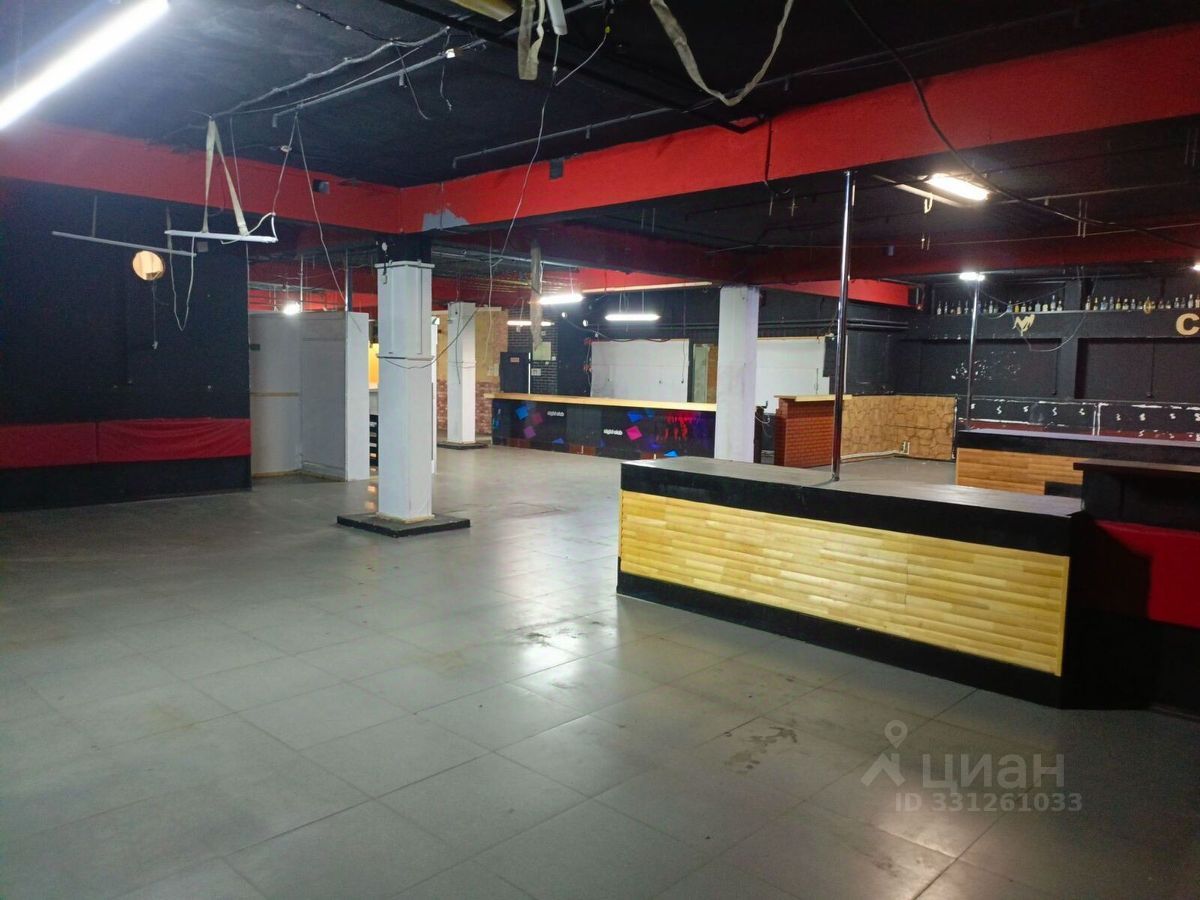 ПСН, 367 м², -1/2 этаж