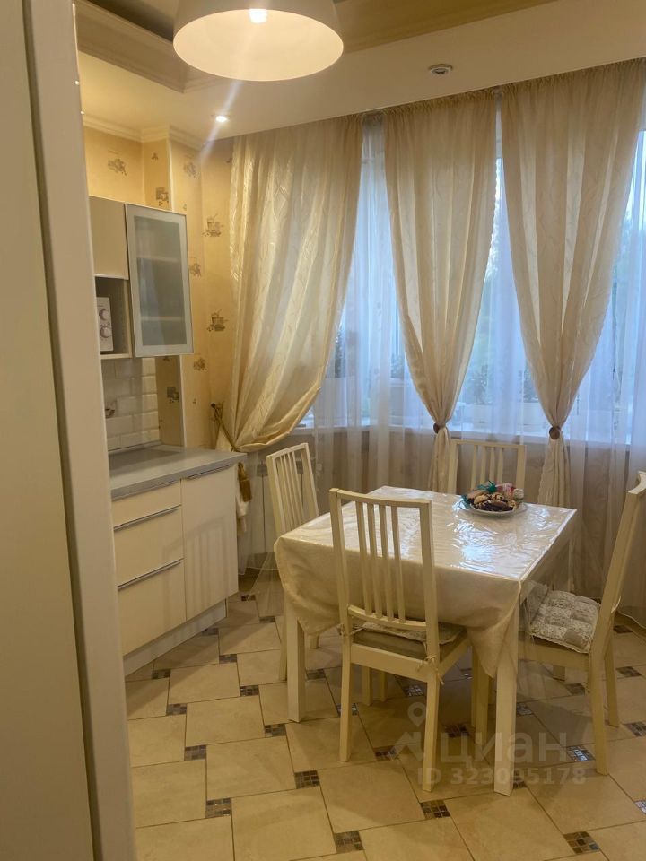 2-комн., 66 м², 2/17 этаж