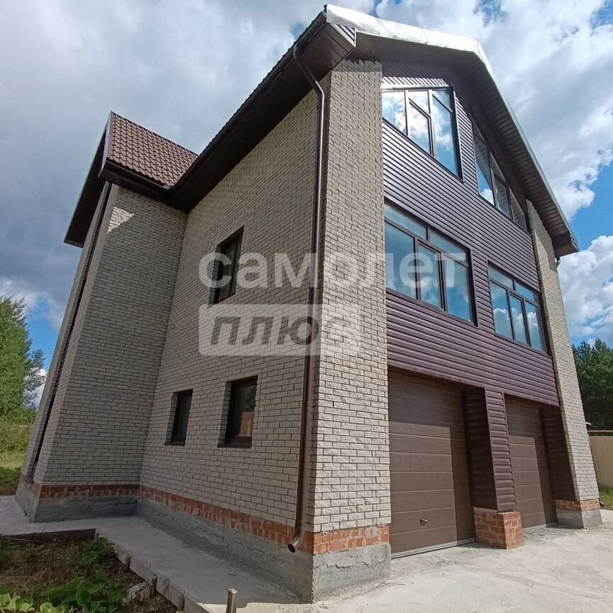 Коттедж, 335.4 м², 15 соток