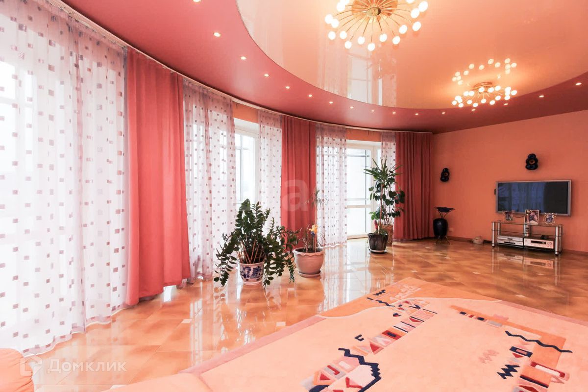 4-комн. квартира, 330 м², 8/12 этаж