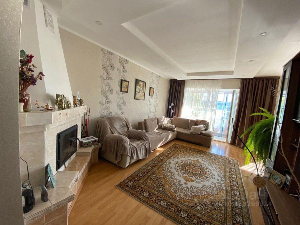 Дом, 240 м², 15.58 соток