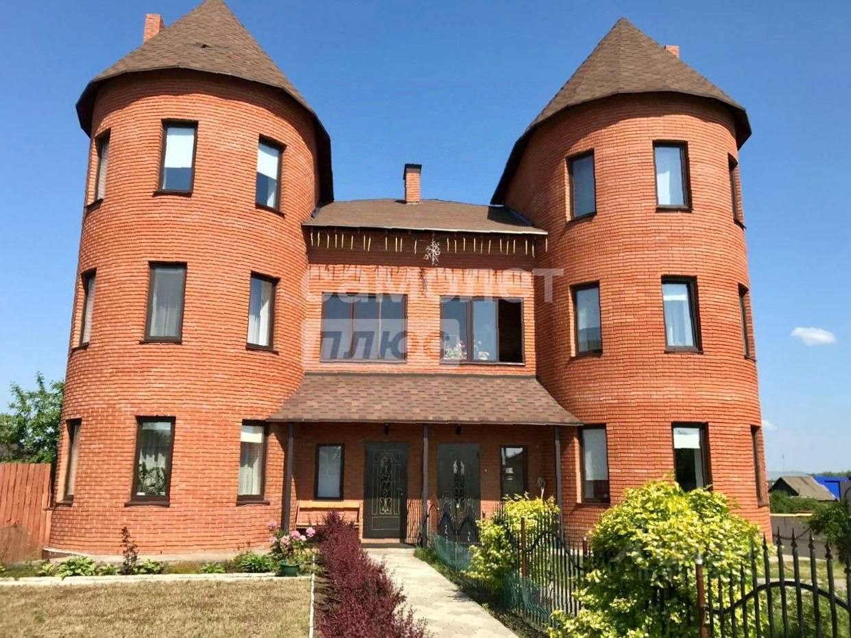 Дом, 206.4 м², 10.5 соток