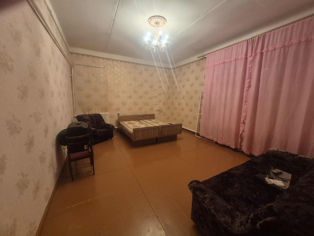 2-комн., 103.7 м², 1/2 этаж