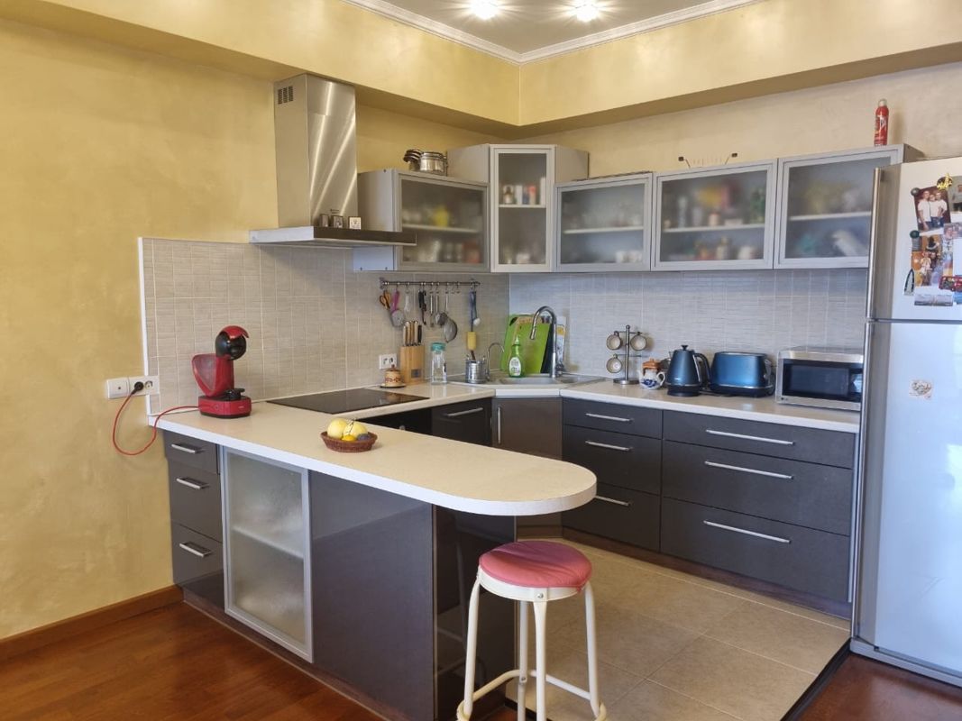 3-комн., 93.7 м², 9/14 этаж