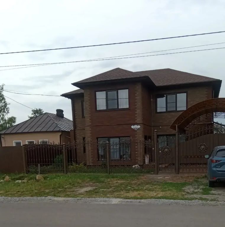 Коттедж, 250 м²