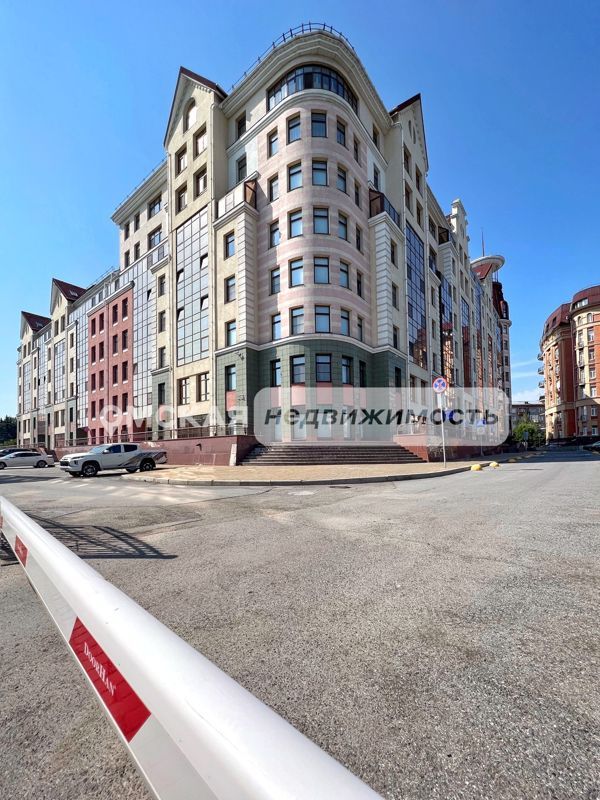 2-комн., 127 м², 3/8 этаж