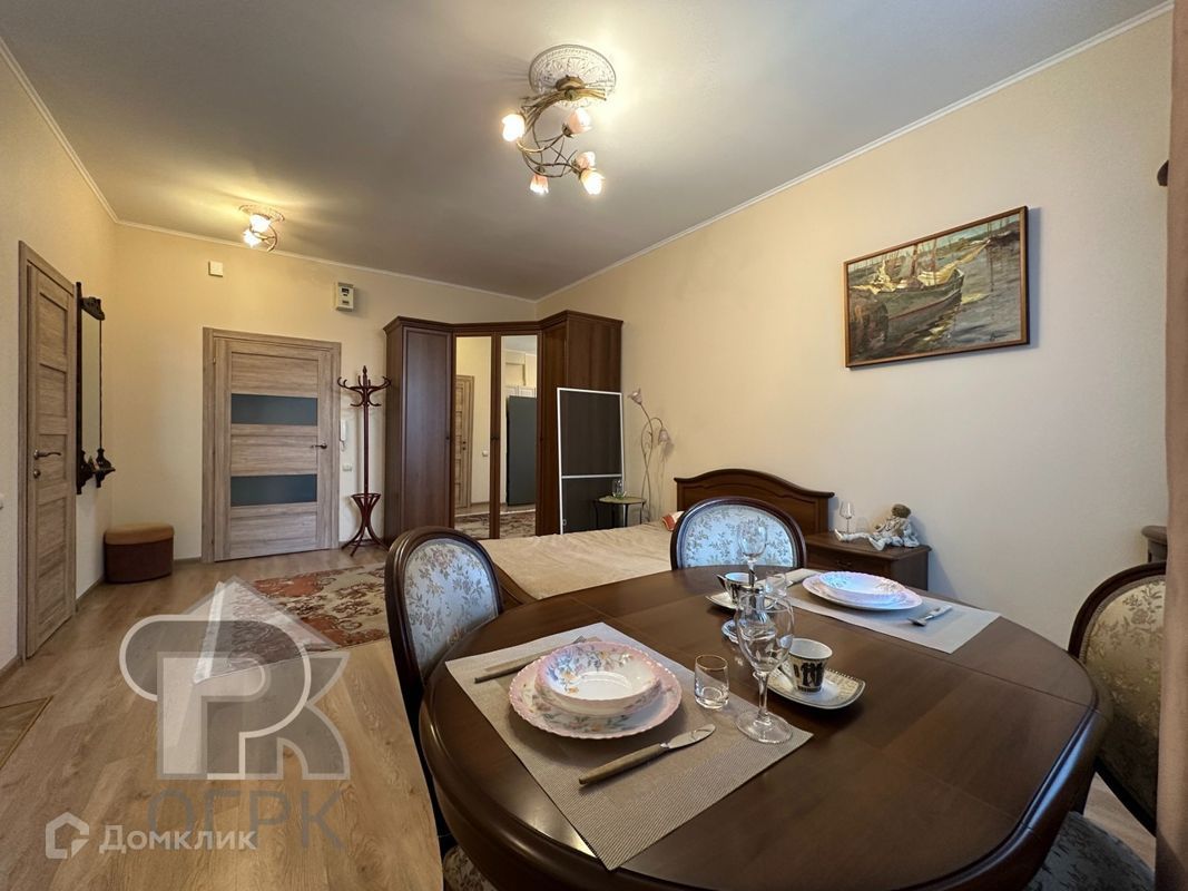 Студия, 33 м², 1/9 этаж