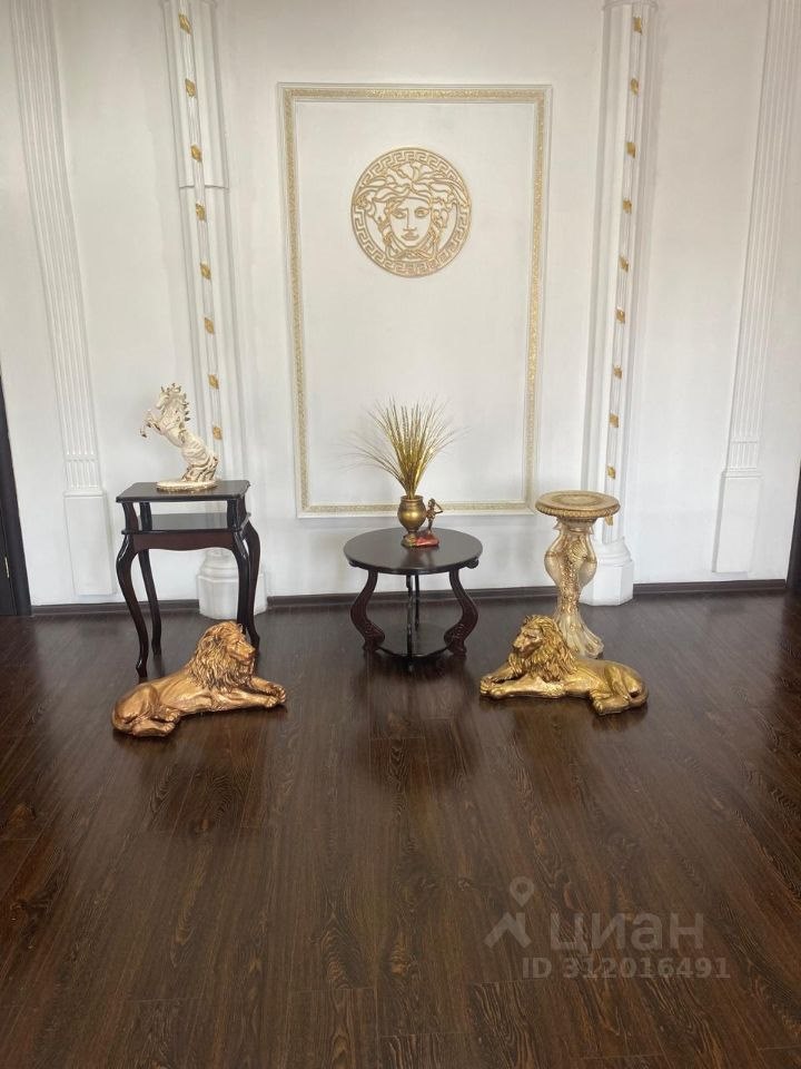 Дом, 507 м², 10 соток