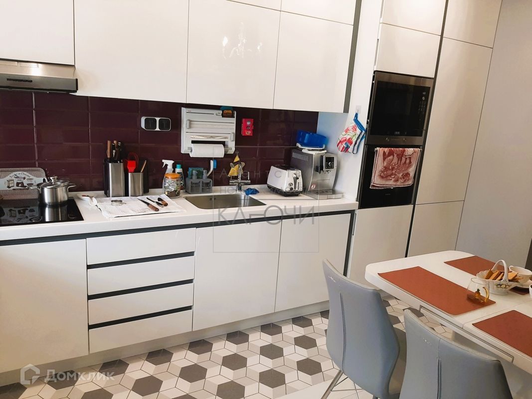 2-комн., 64 м², 24/30 этаж