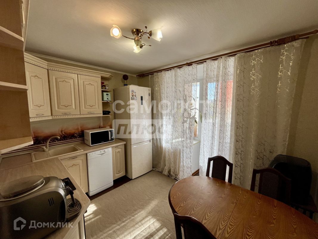 2-комн., 70.6 м², 1/6 этаж
