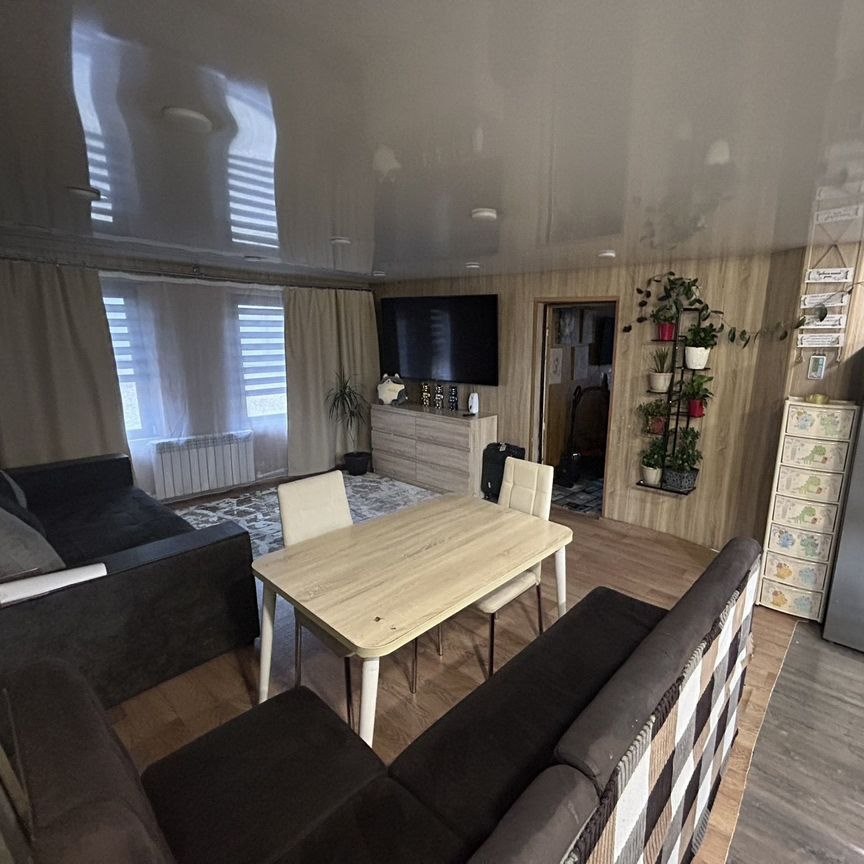  дом, 63 м², 6.7 соток