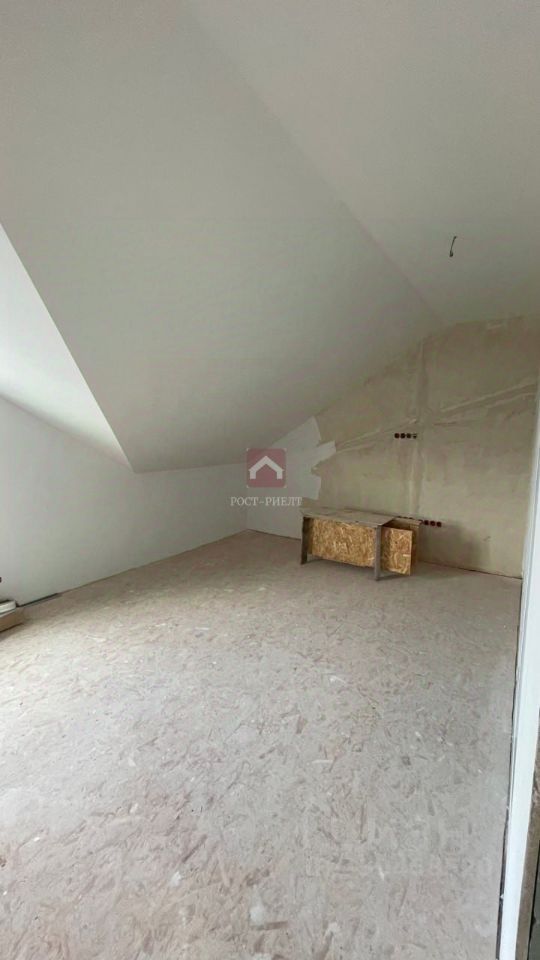 3 этажный, Таунхаус, 260 м², 2 сотки, 3 этажа