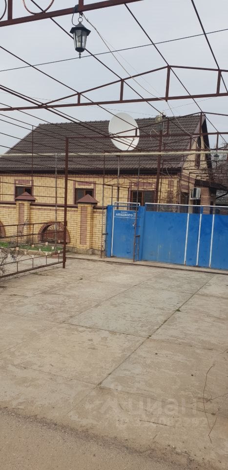 Дом, 201.32 м², 12.4 соток