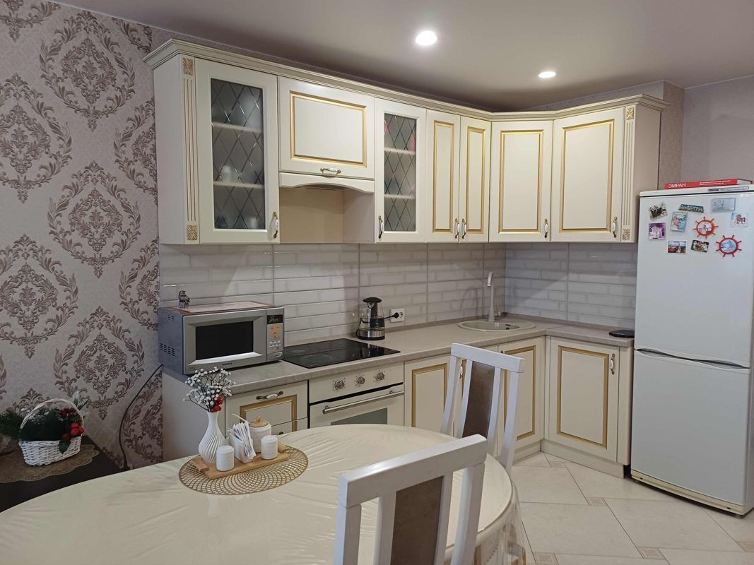 2-комн., 70.3 м², 7/18 этаж