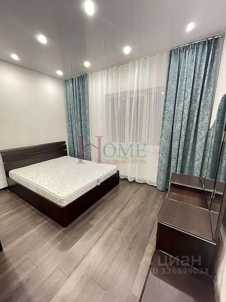 2-комн., 82 м², 4/16 этаж