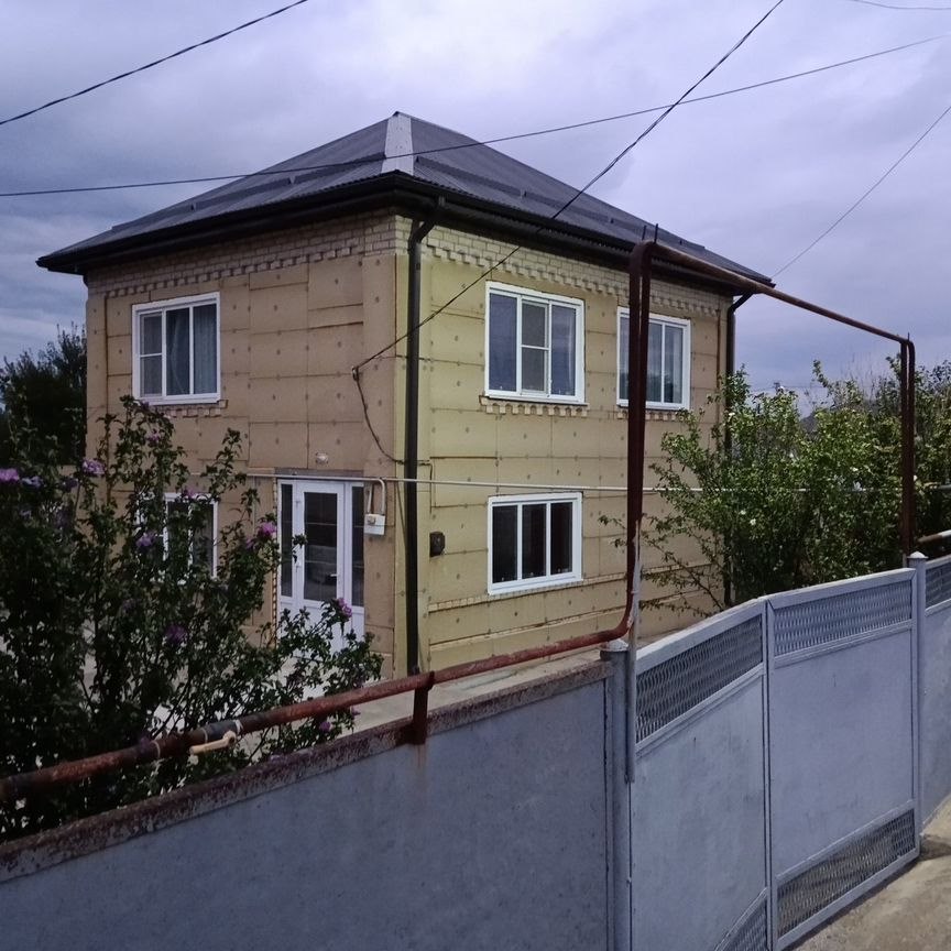 Дом, 94 м², 6 соток