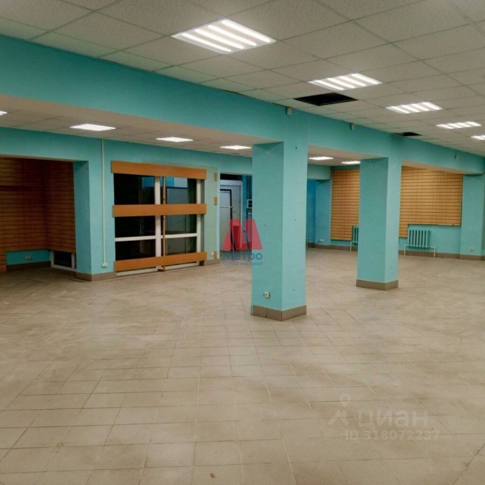 Торговое помещение, 169 м², 2/2 этаж