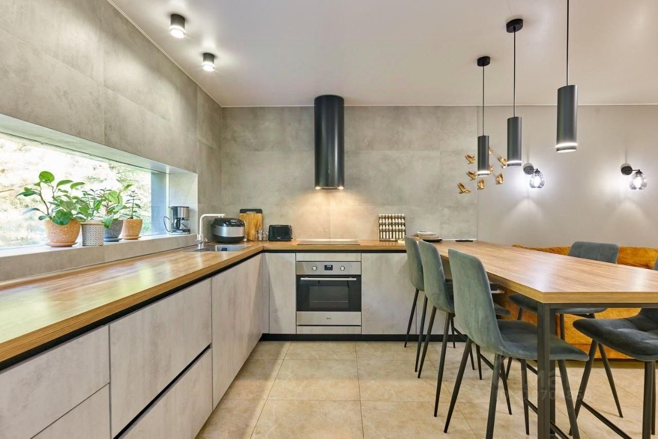 Коттедж, 120 м², 12 соток