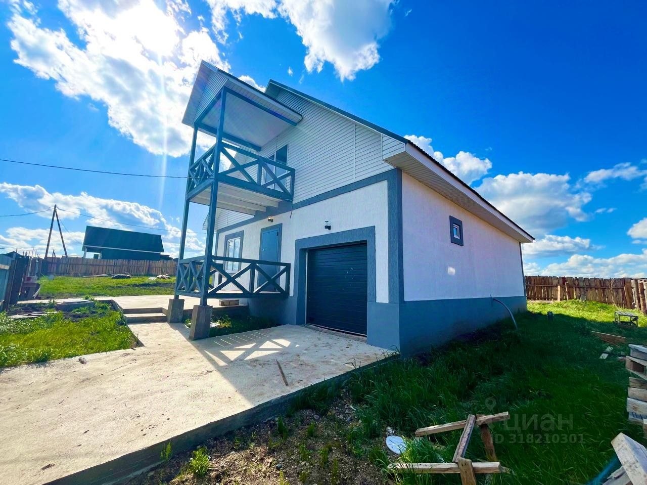 Дом, 180 м², 10 соток