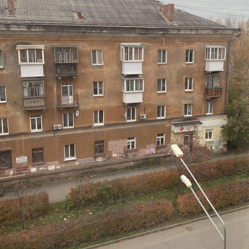 2-комн., 43 м², 5/5 этаж