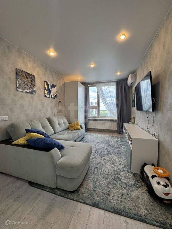 2-комн., 40 м², 19/24 этаж