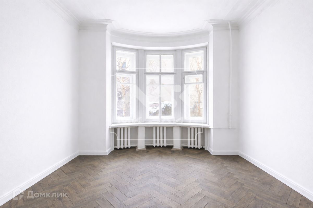 5-комн., 143.5 м², 2/6 этаж