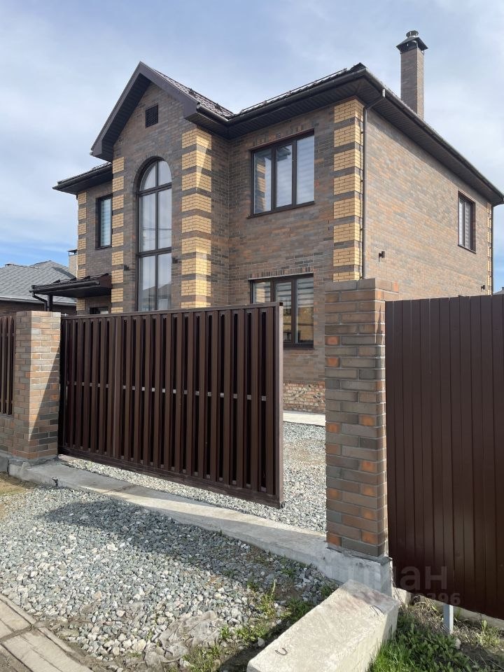 Коттедж, 157 м², 12 соток