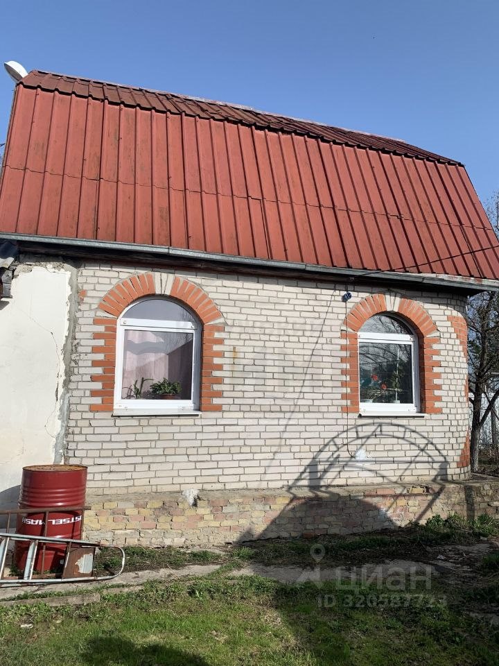 Дом, 104.8 м², 9.88 соток